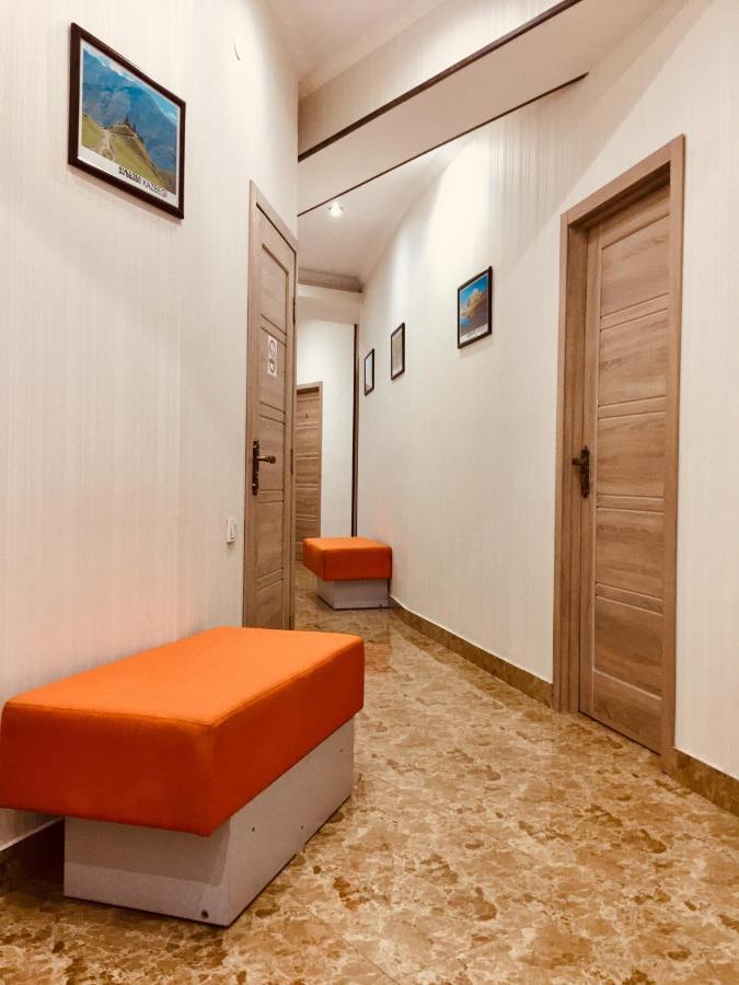 Hotel Tourist Tbilisi Bagian luar foto
